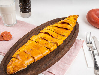 Sucuklu Pide görseli