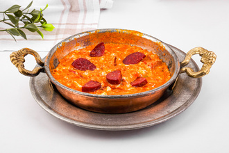 Sucuklu Menemen görseli