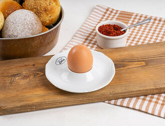 Haşlanmış Köy Yumurtası görseli