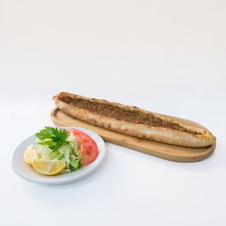 Kuşbaşılı Pide görseli
