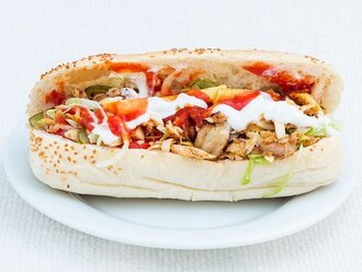 Yarım Ekmek Tavuk Döner görseli