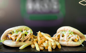Spicy Chicken Bun görseli