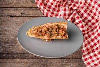 Çeyrek Ekmek Arası Sebzeli Kuyu Kokoreç görseli