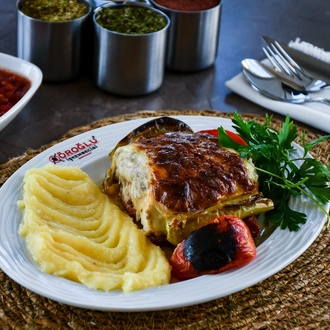 Beğendili Tavuk görseli