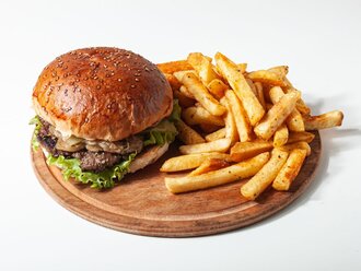 Master Burger (%100 Dana Eti) görseli