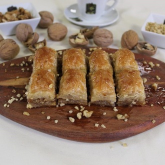 Cevizli Baklava (4 Adet) görseli