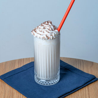 Çilekli Milkshake görseli
