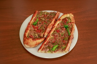 Kuşbaşılı Pide görseli