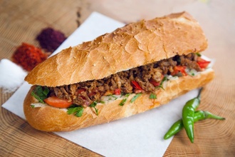 Somun Süt Ekmek Et Tantuni görseli