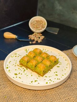 Antep Fıstıklı Sultan Baklava (500 Gr.) görseli