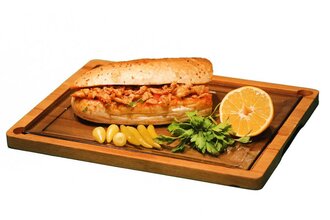 Somun Ekmek Arası Biftek Et Tantuni görseli