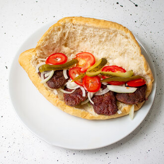 Ekmek Arası Izgara Köfte görseli