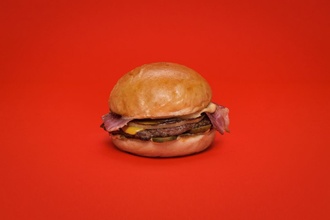 Bacon Cheeseburger görseli