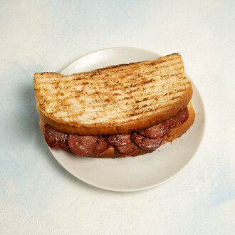 Sucuklu Tost görseli