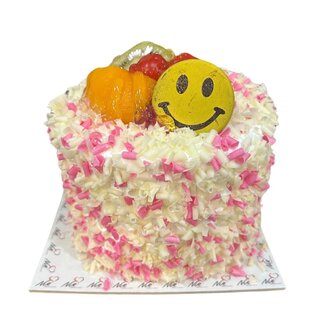 Beyaz Meyveli Pasta (4 Kişilik) görseli