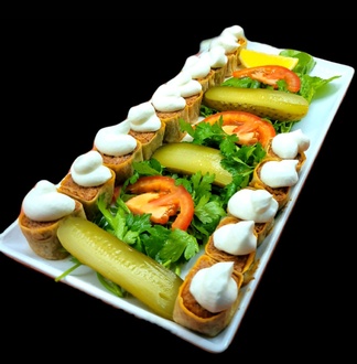 Sushi (1,5 Porsiyon) Yoğurtlu + Ayran Menü görseli