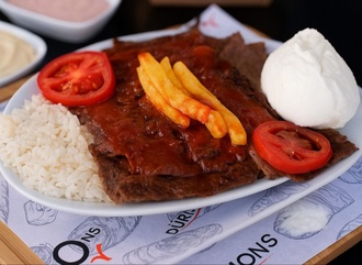 İskender (Et Dönerden) görseli