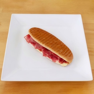 Füme Dilli Sandviç görseli