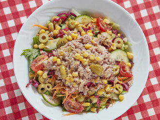 Ton Balıklı Salata görseli