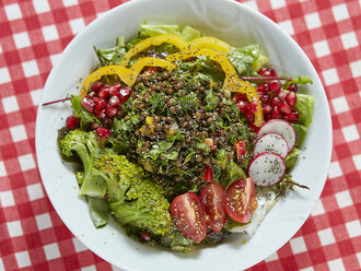 Beluga Mercimeği Salatası görseli