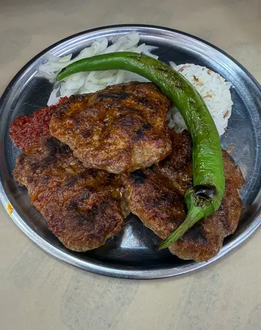 Acılı Köfte görseli