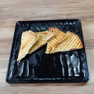 Kepekli Sucuklu Tost görseli