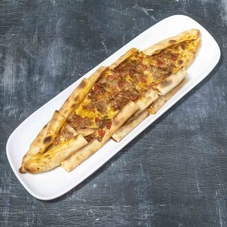 Kıymalı Kaşarlı Pide görseli