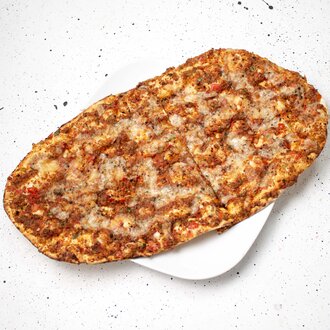 Kaşarlı Lahmacun görseli