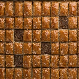 Fıstıklı Köy Baklavası (1 Kg.) görseli