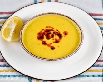 Kemik Sulu Mercimek Çorbası görseli
