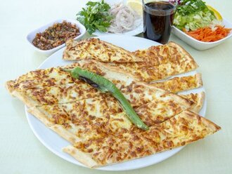 Kaşarlı Pide görseli