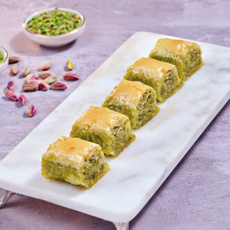 Özel Antep Fıstıklı Baklava (500 G) görseli