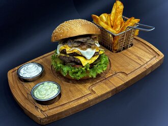 Double Mushroom Burger görseli