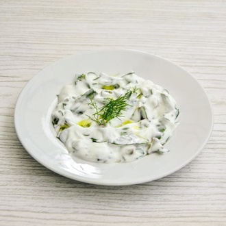 Yoğurtlu Semizotu Salatası görseli