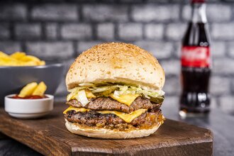Double Burger görseli
