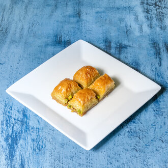 Fıstıklı Baklava (500 G) görseli