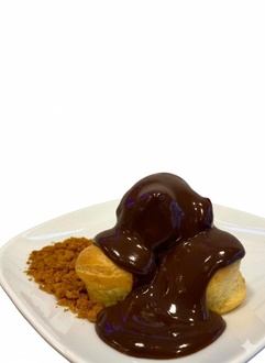 Lotuslu Profiterol (200 Gr.) görseli