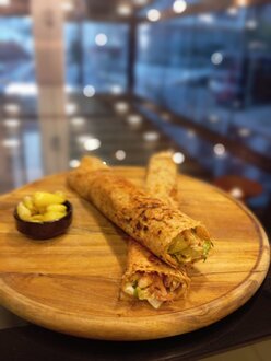 Özel Soslu Tavuk Döner Dürüm (70 Cm.) görseli