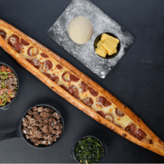 Sucuklu Kaşarlı Pide görseli