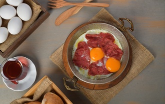 Pastırmalı Yumurta görseli