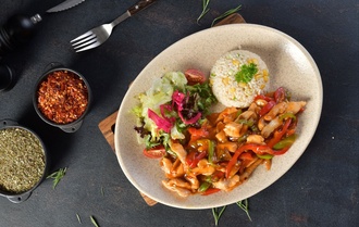 Tatlı Ekşi Soslu Tavuk görseli