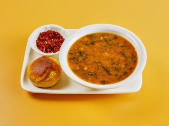 Karalahana Çorbası görseli