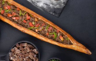 Kuşbaşılı Pide görseli