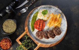 Izgara Köfte görseli