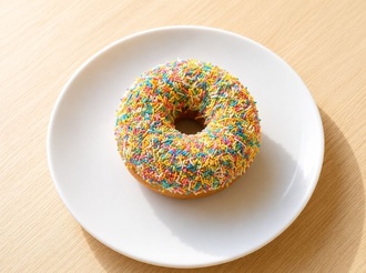 Birthday Cake Donut görseli