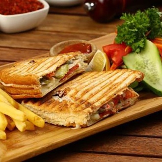 Kaşarlı Tost görseli