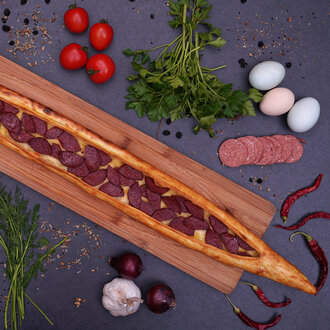 Sucuklu Pide (Açık) görseli