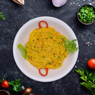 Fesleğen Soslu Noodle görseli
