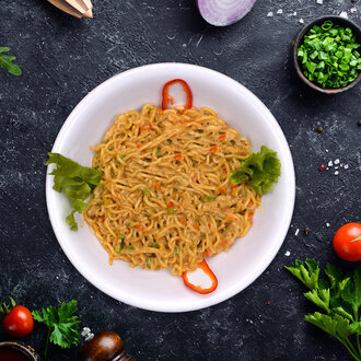 Köri Soslu Noodle görseli