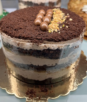 Çikolatalı Yaş Pasta (4 - 6 Kişilik) görseli